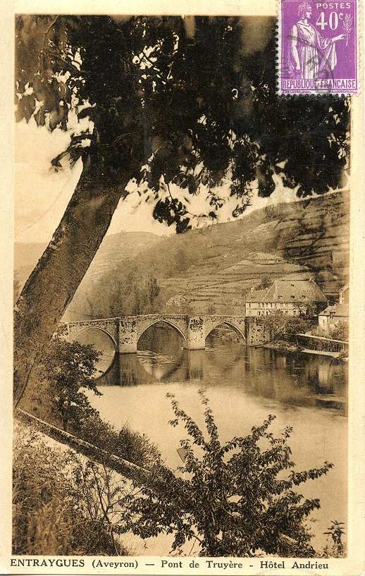 Entraygues-sur-Truyère - Pont romain