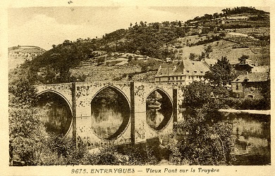 Entraygues-sur-Truyère - Pont romain