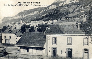 La gare d'Aguessac et le village de Paulhe