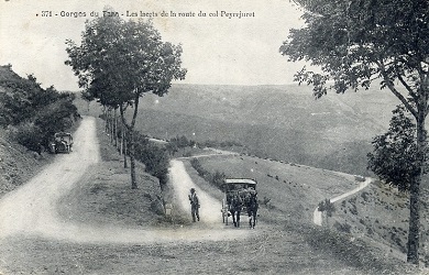 La route du col du Peyrejuret