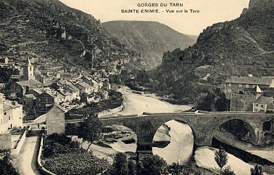 Sainte-Enimie