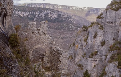 Le larzac - Ermitage Saint-Pierre