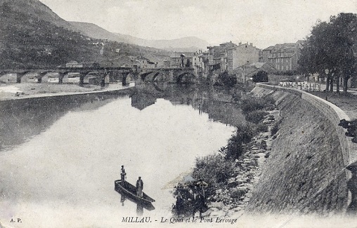 Millau - Place Foch